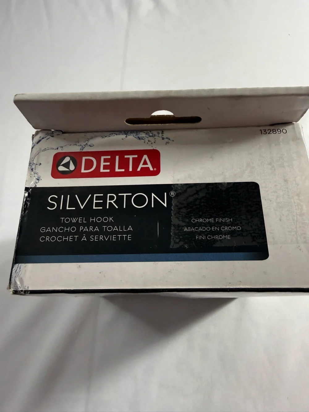 Delta modern baths
